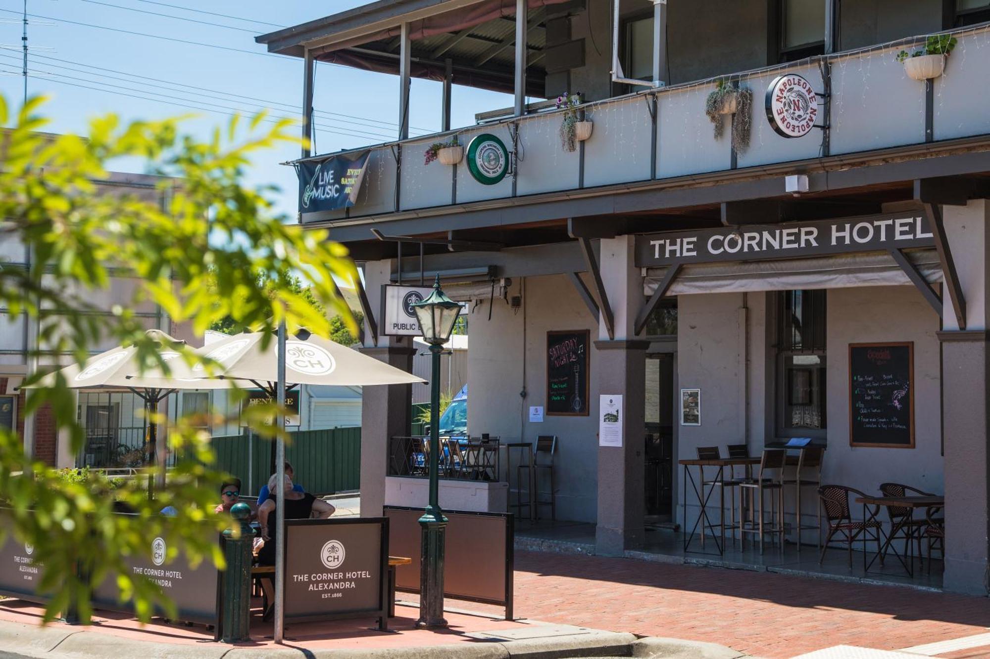 The Corner Hotel ألكسندرا المظهر الخارجي الصورة