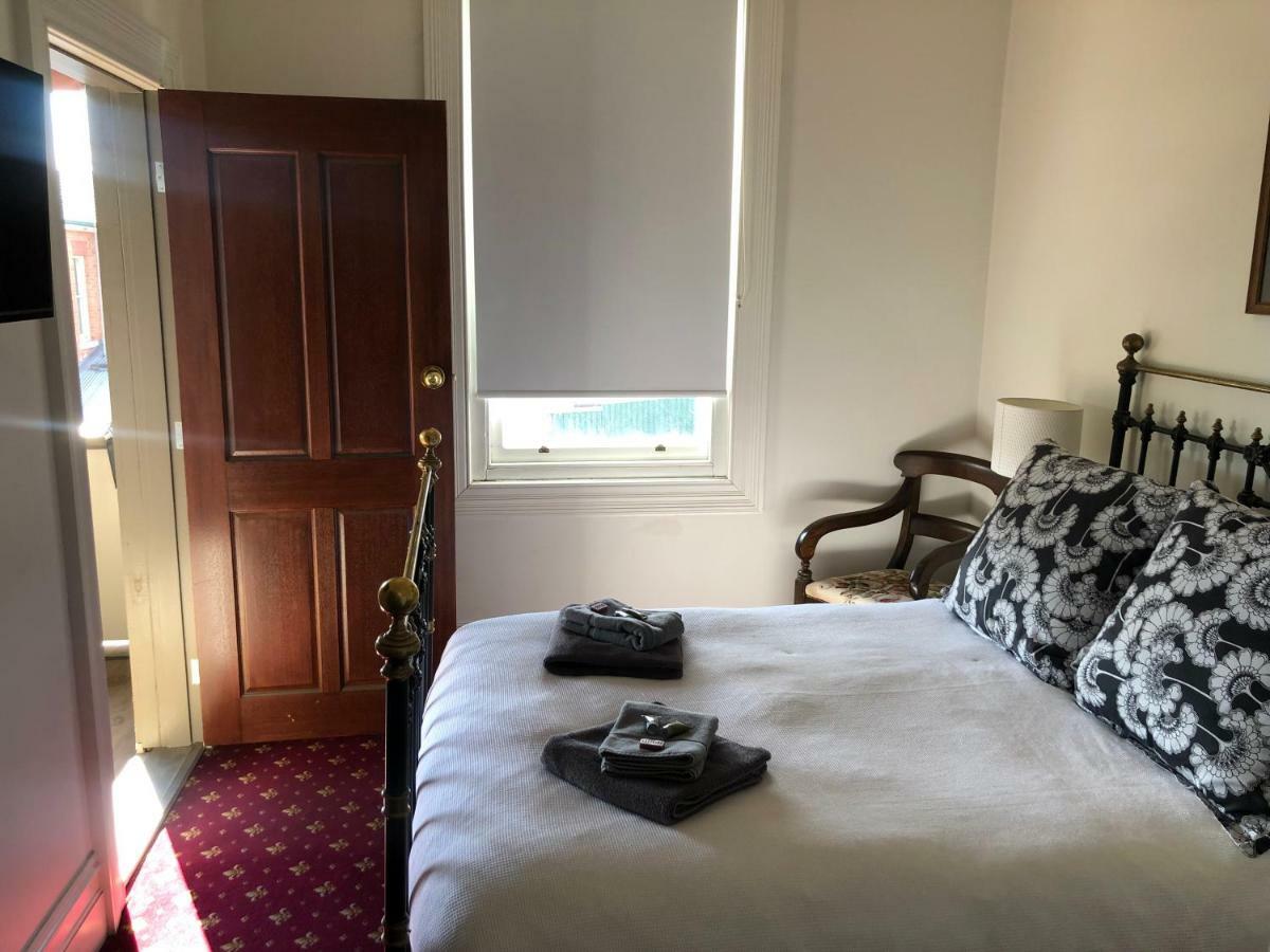 The Corner Hotel ألكسندرا المظهر الخارجي الصورة