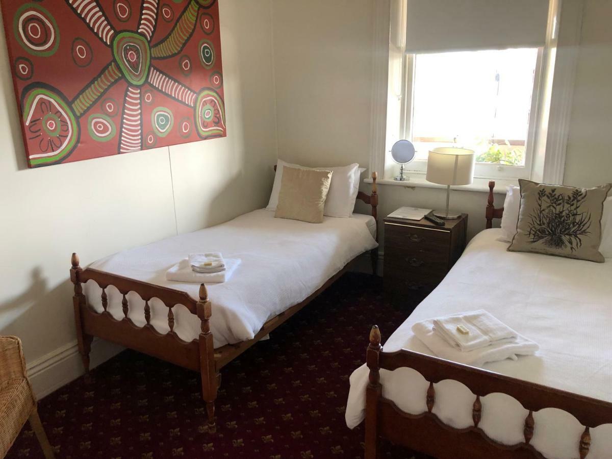 The Corner Hotel ألكسندرا المظهر الخارجي الصورة